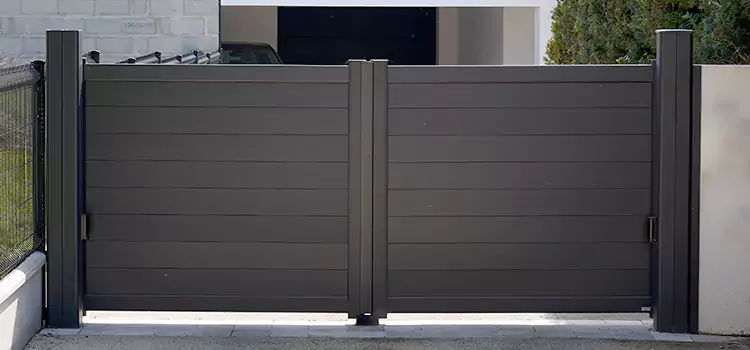 Common Residential Gate Issues We Resolve in Rocky River, OH